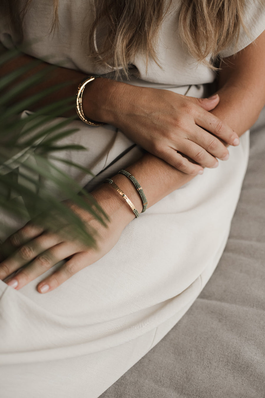 GOLD C4 BRACELET