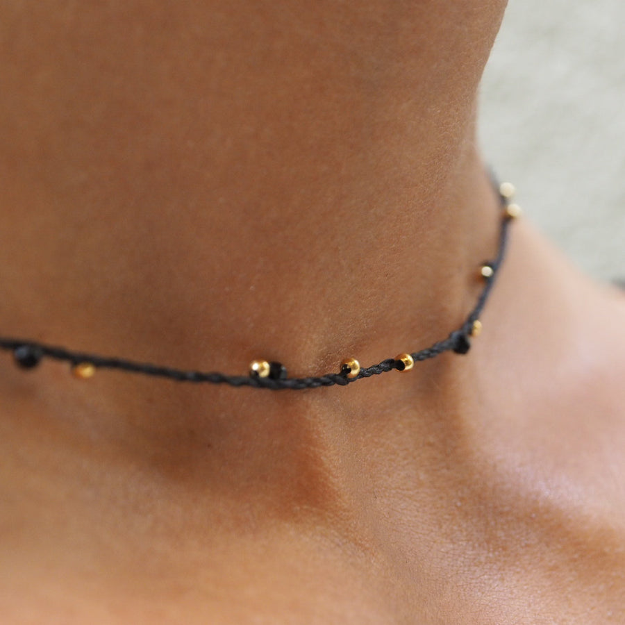 COLLAR GRAVATA ORO