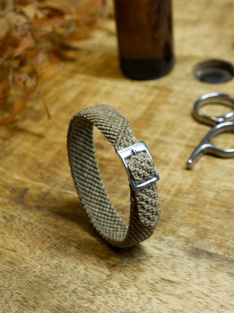 DIAGONAL BEIGE BRACELET