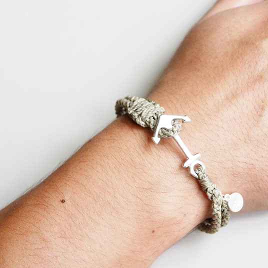 BIG ANCHOR BRACELET 2