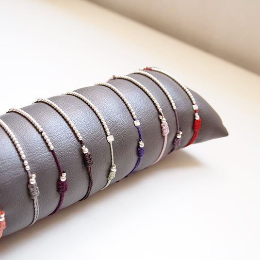 SLIM BALL BRACELET