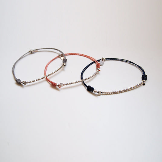 SLIM BALL BRACELET