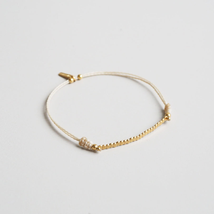 GOLD SLIM BRACELET