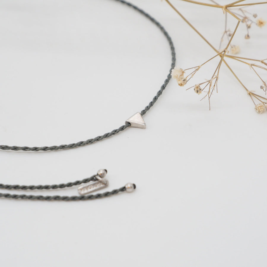 SILVER TRIANGLE NECKLACE