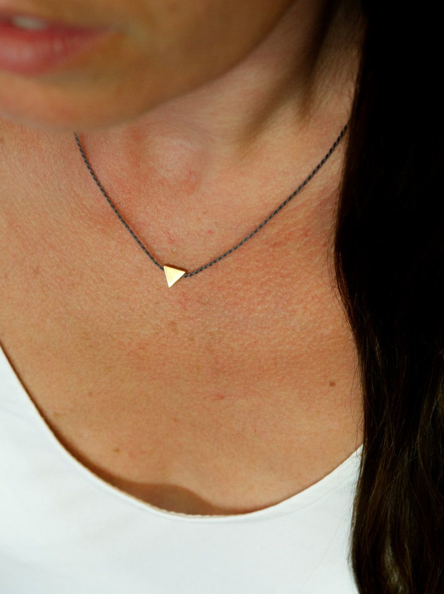 SILVER TRIANGLE NECKLACE