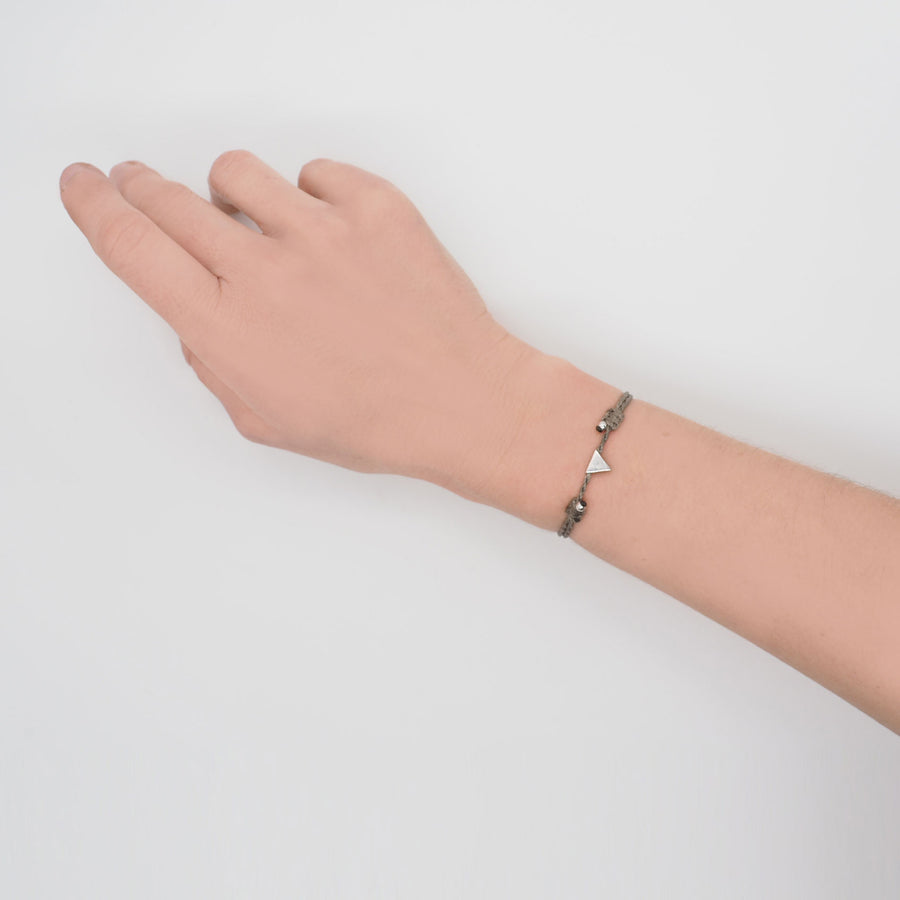 PULSERA TRIÁNGULO PLATA
